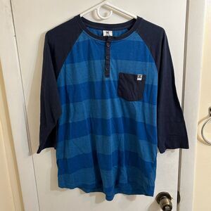 Men's DC Shoes Striped T-Shirt M Blue